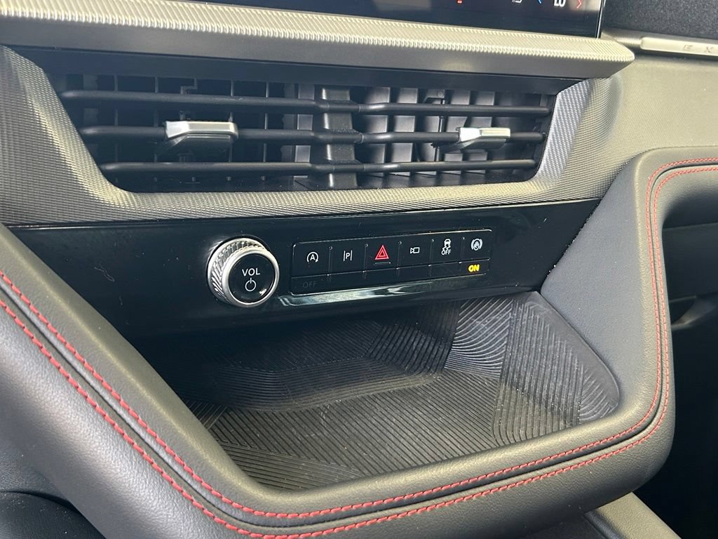 Certified 2026 Ford Explorer ST-Line w/ ST-Line Street Pack RWD image 36