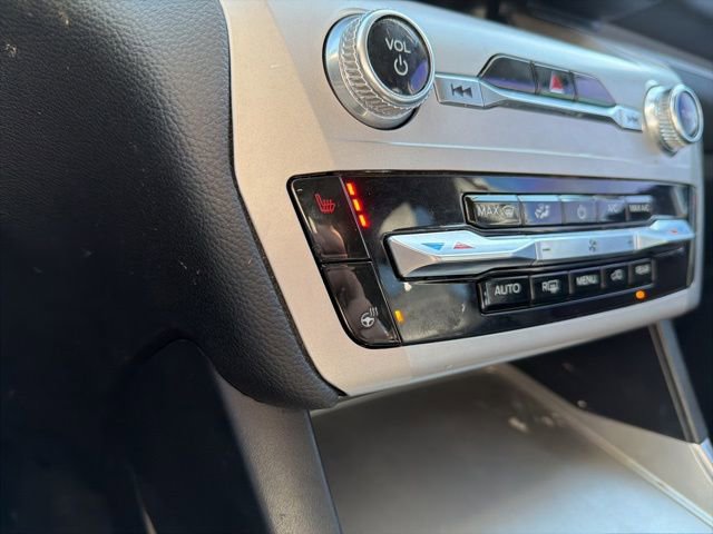 Certified 2023 Ford Explorer XLT w/ Equipment Group 202A image 33