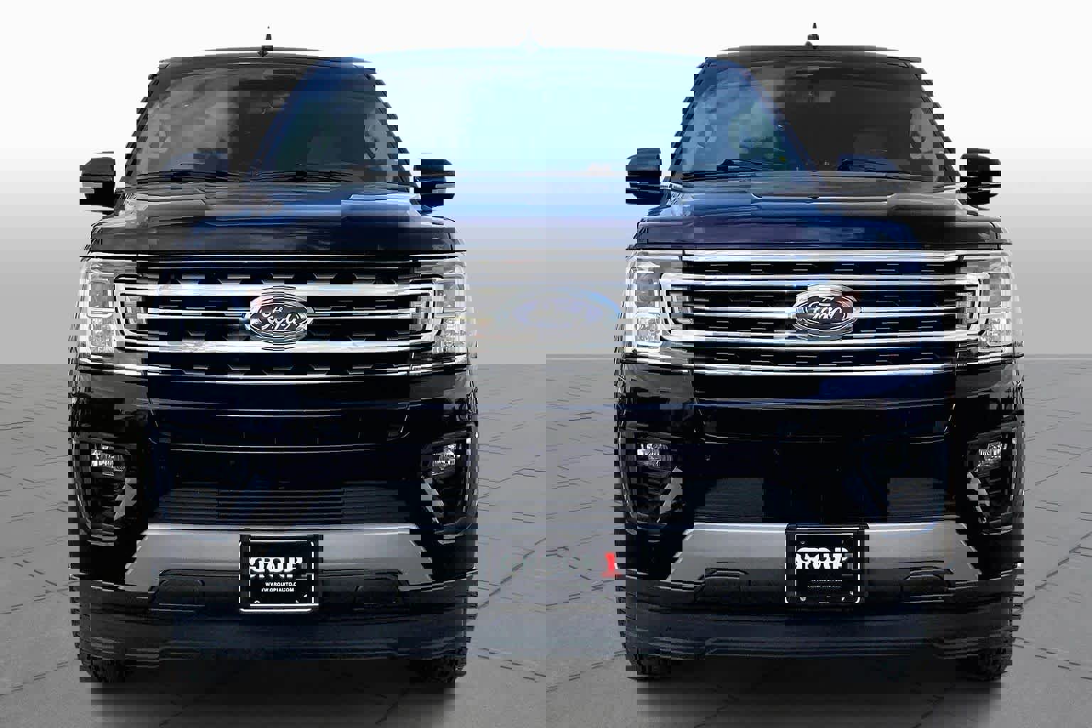 Certified 2021 Ford Expedition Max XLT image 6