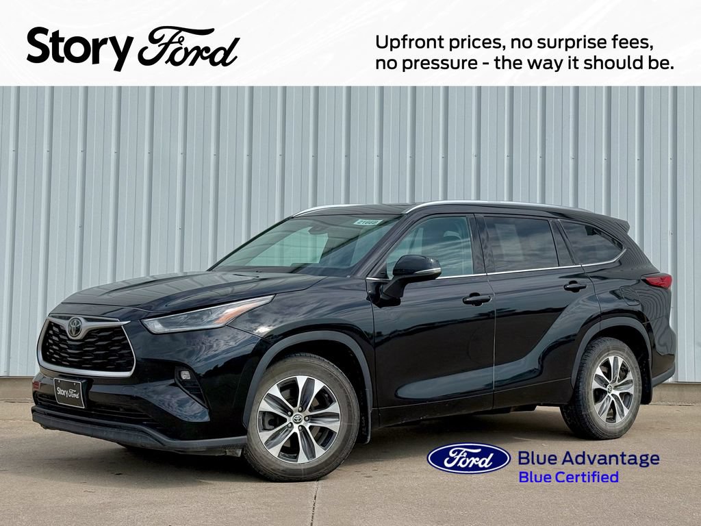 Used 2021 Toyota Highlander XLE