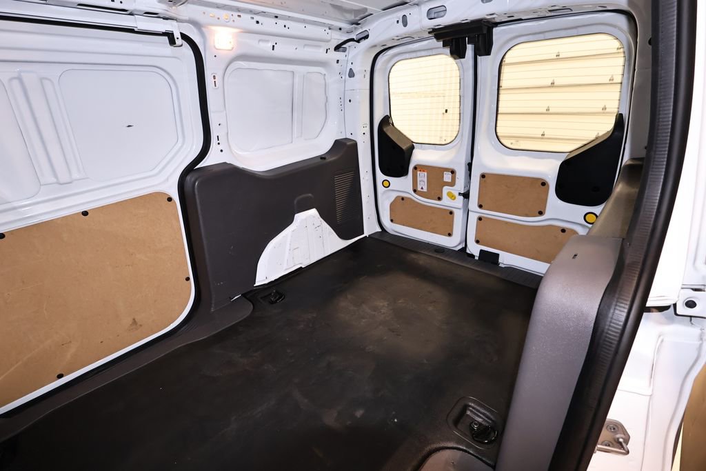 Certified 2023 Ford Transit Connect XLT FWD image 16