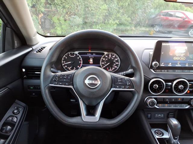 Used 2024 Nissan Sentra SV image 16