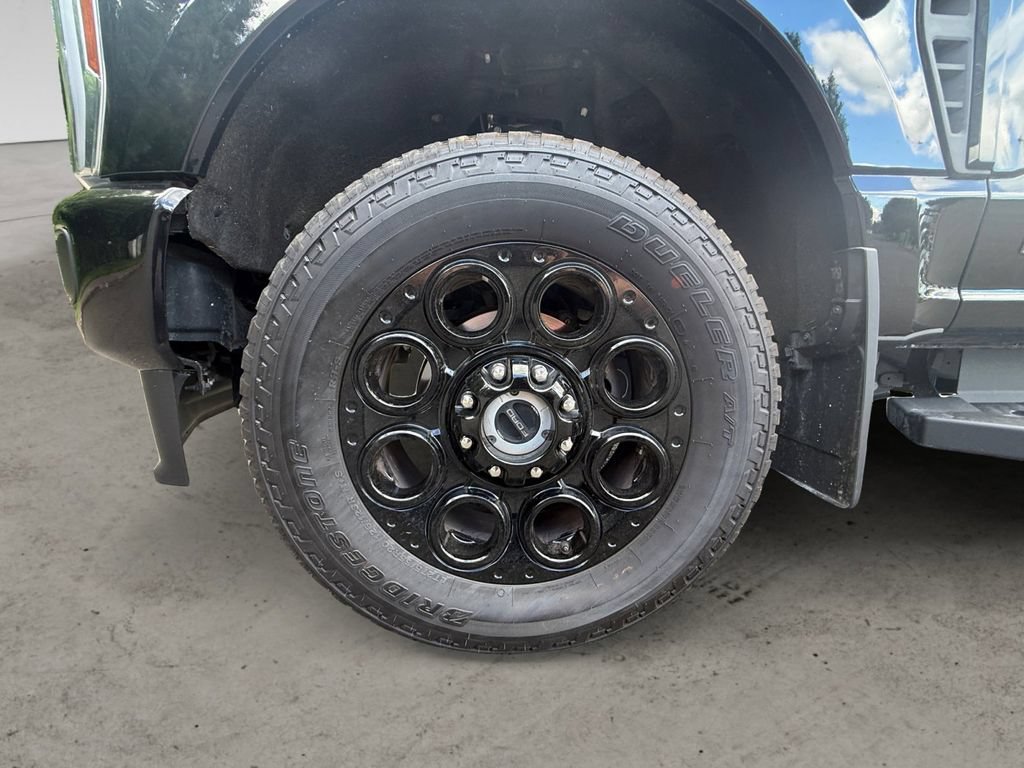 Certified 2025 Ford F350 Lariat w/ Black Appearance Package AWD/4WD image 27