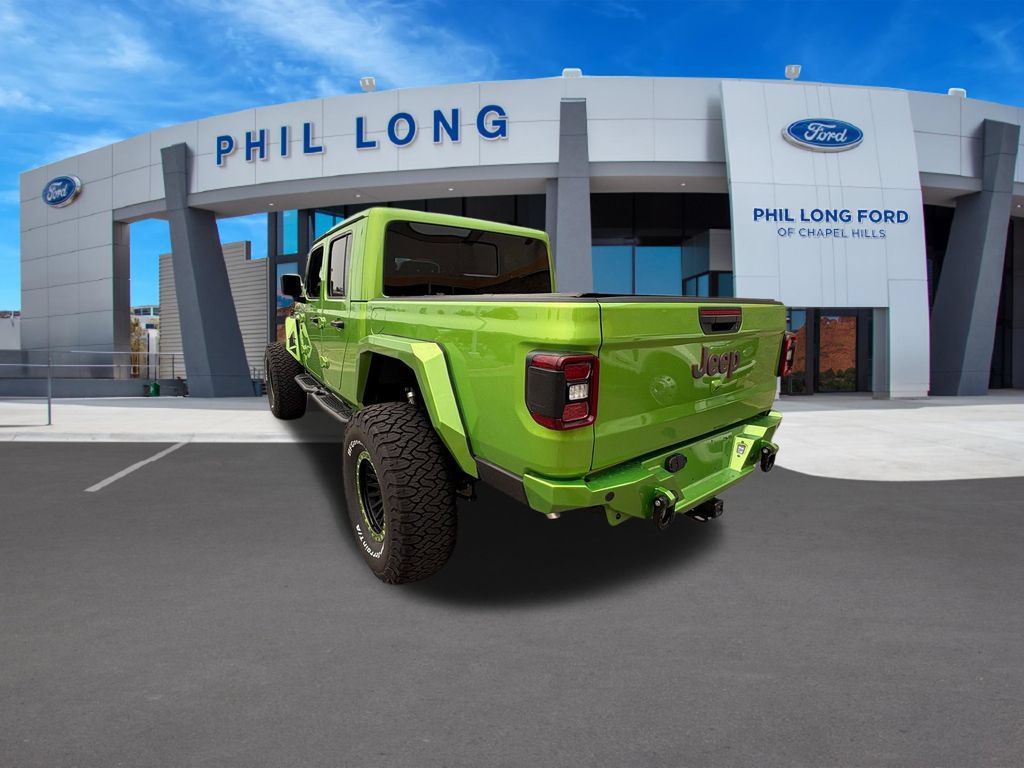 Used 2025 Jeep Gladiator Rubicon AWD/4WD image 3