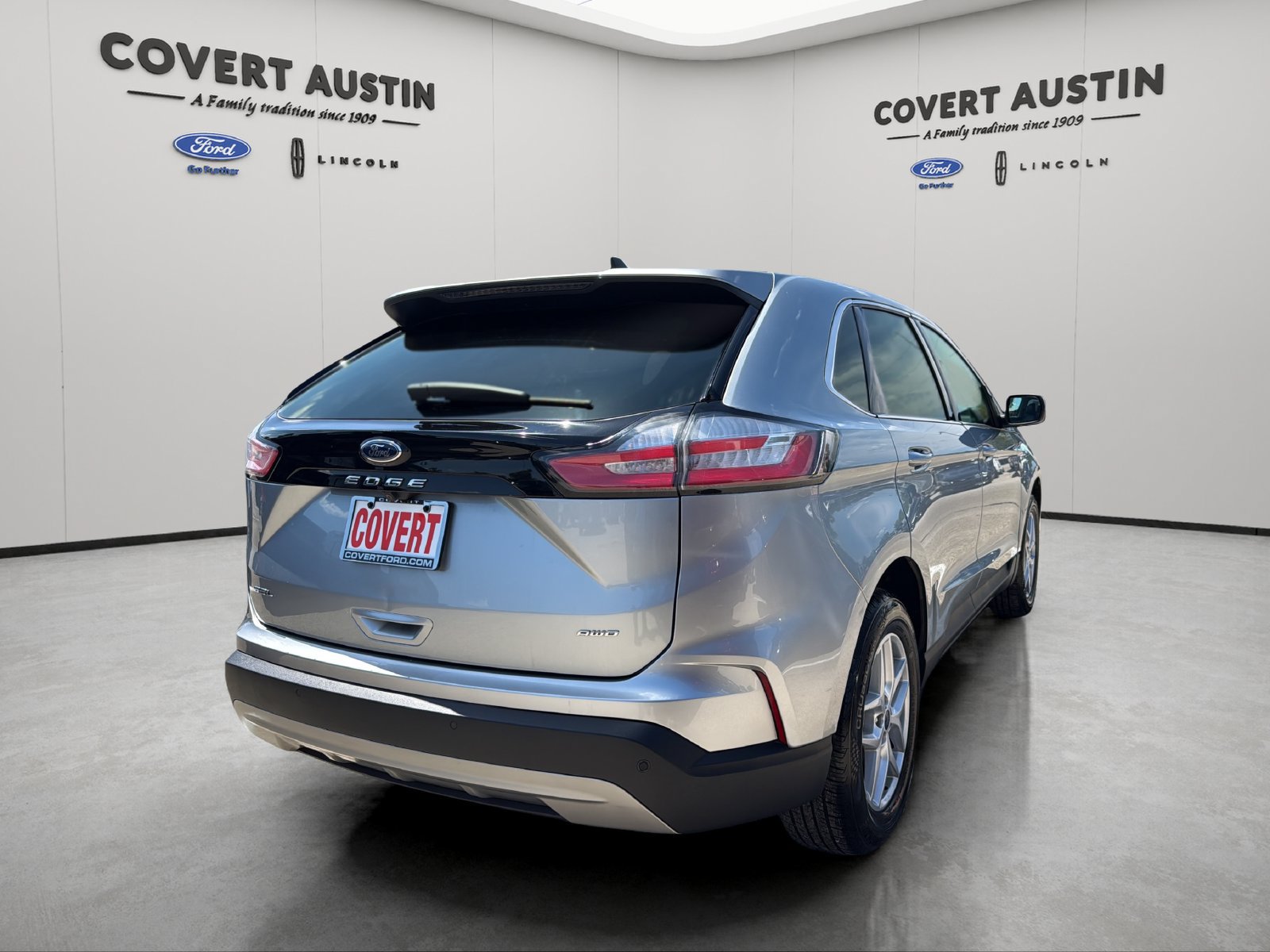 Certified 2024 Ford Edge SEL AWD/4WD image 5