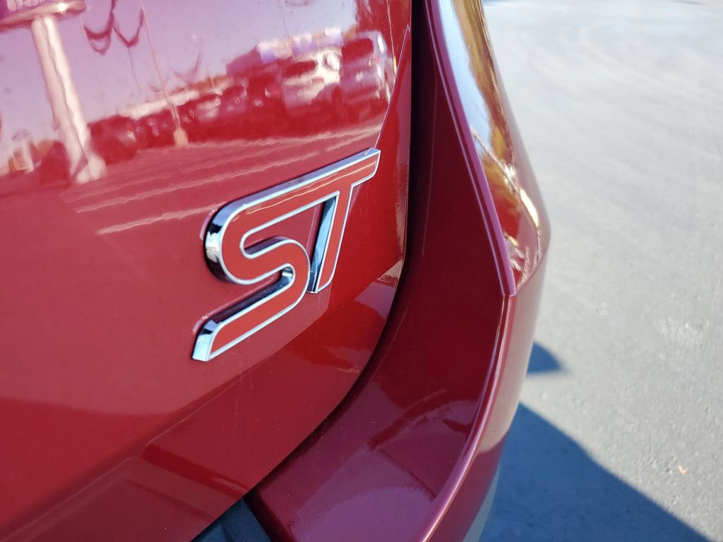 Certified 2023 Ford Explorer ST w/ Equipment Group 401A image 29