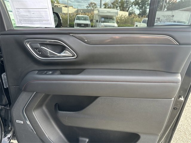 Used 2023 Chevrolet Suburban RST w/ Sport Performance Package image 42