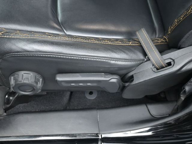 Used 2021 Jeep Gladiator Overland image 12