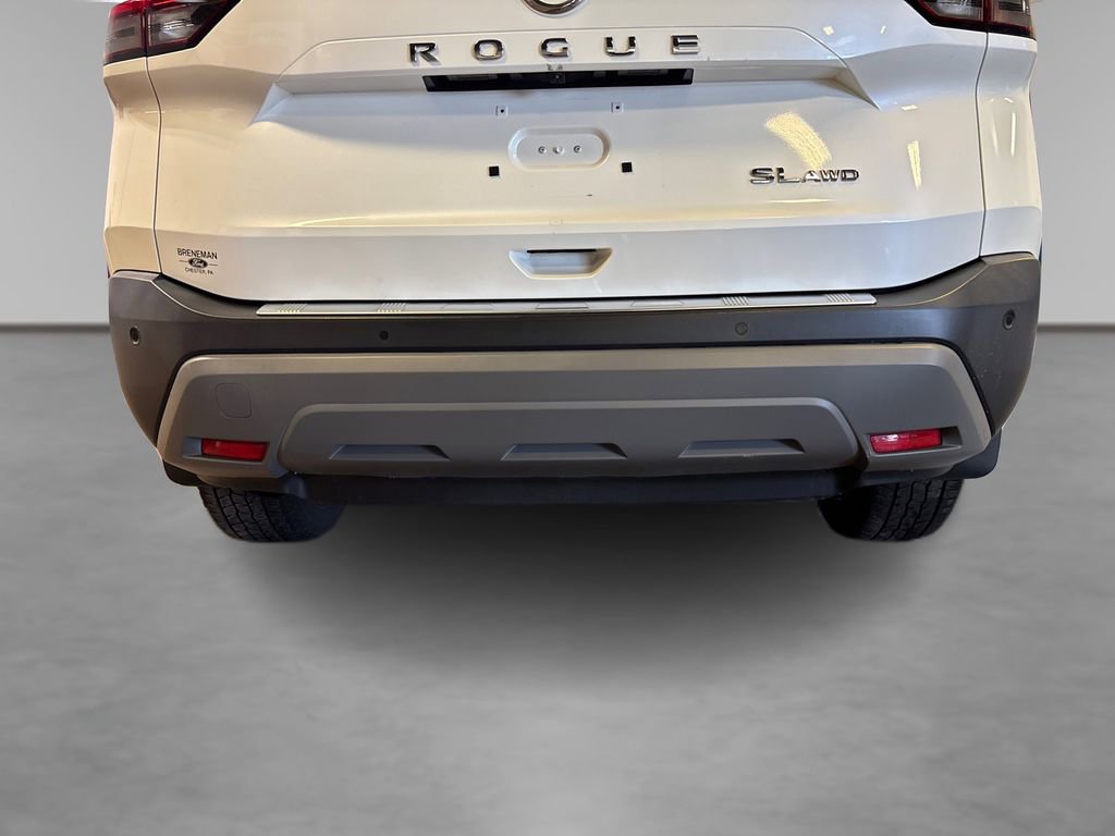 Used 2021 Nissan Rogue SL w/ Premium Package AWD/4WD image 16