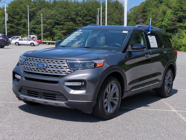 Certified 2020 Ford Explorer Limited AWD/4WD image 8