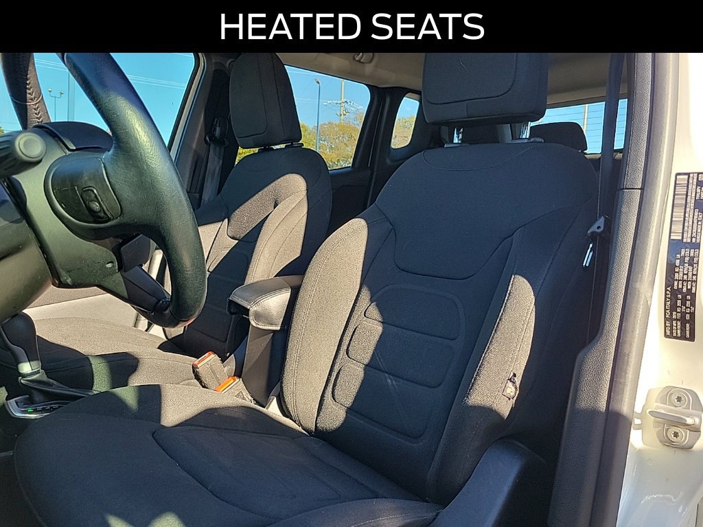 Used 2019 Jeep Renegade Latitude w/ Cold Weather Group AWD/4WD image 15