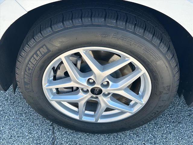 Certified 2024 Ford Edge SEL w/ Convenience Package AWD/4WD image 11