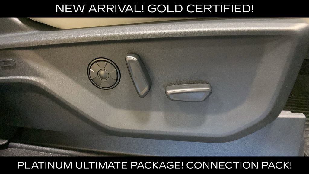 Certified 2025 Ford Expedition Platinum w/ Platinum Ultimate Package AWD/4WD image 13