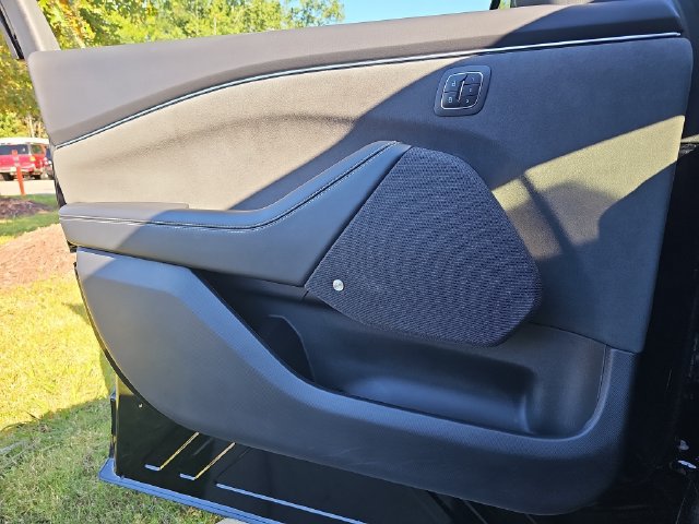 Certified 2025 Ford Mustang Mach-E GT AWD/4WD image 28