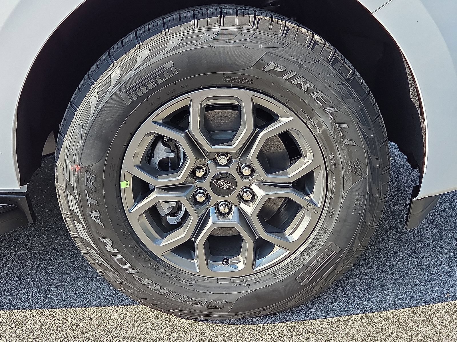 Certified 2025 Ford Expedition Active AWD/4WD image 7