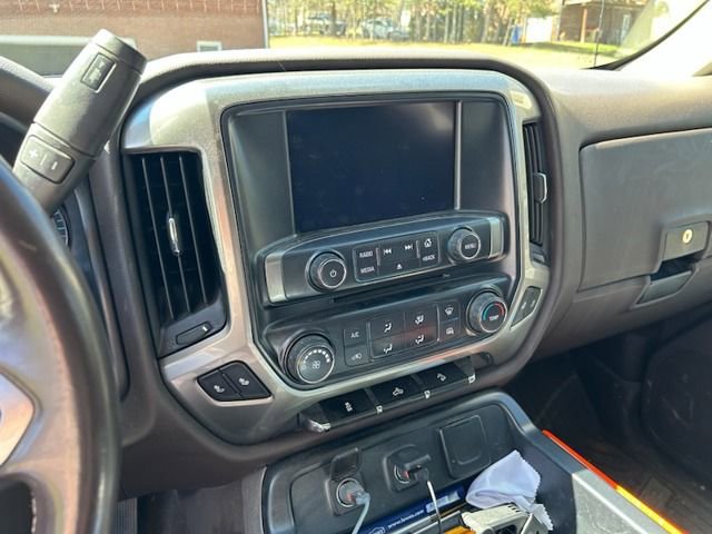 Used 2018 Chevrolet Silverado 1500 LT image 5