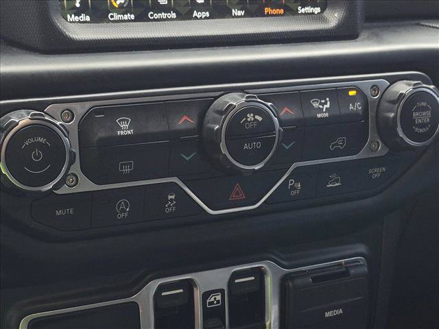 Used 2022 Jeep Gladiator Mojave w/ Safety Group AWD/4WD image 8