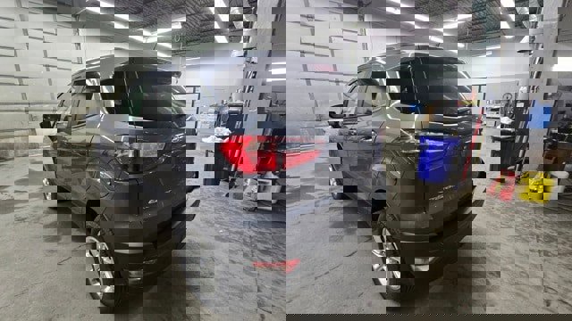 Certified 2022 Ford EcoSport SE image 3