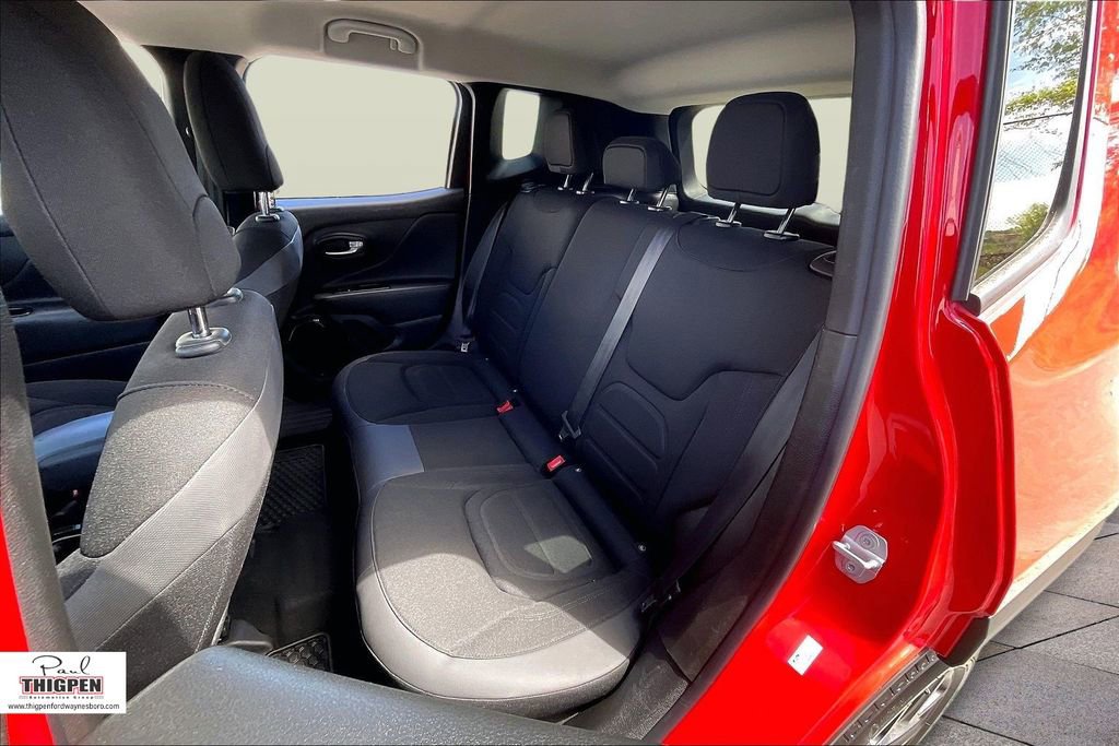 Used 2017 Jeep Renegade Altitude image 25