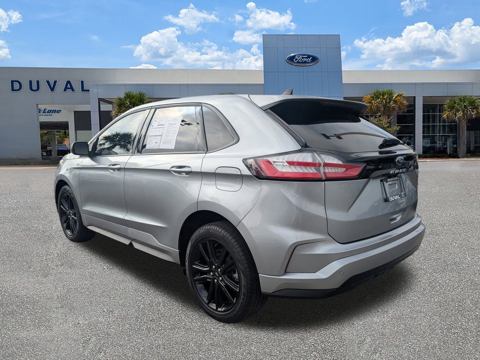 Certified 2024 Ford Edge ST-Line image 6