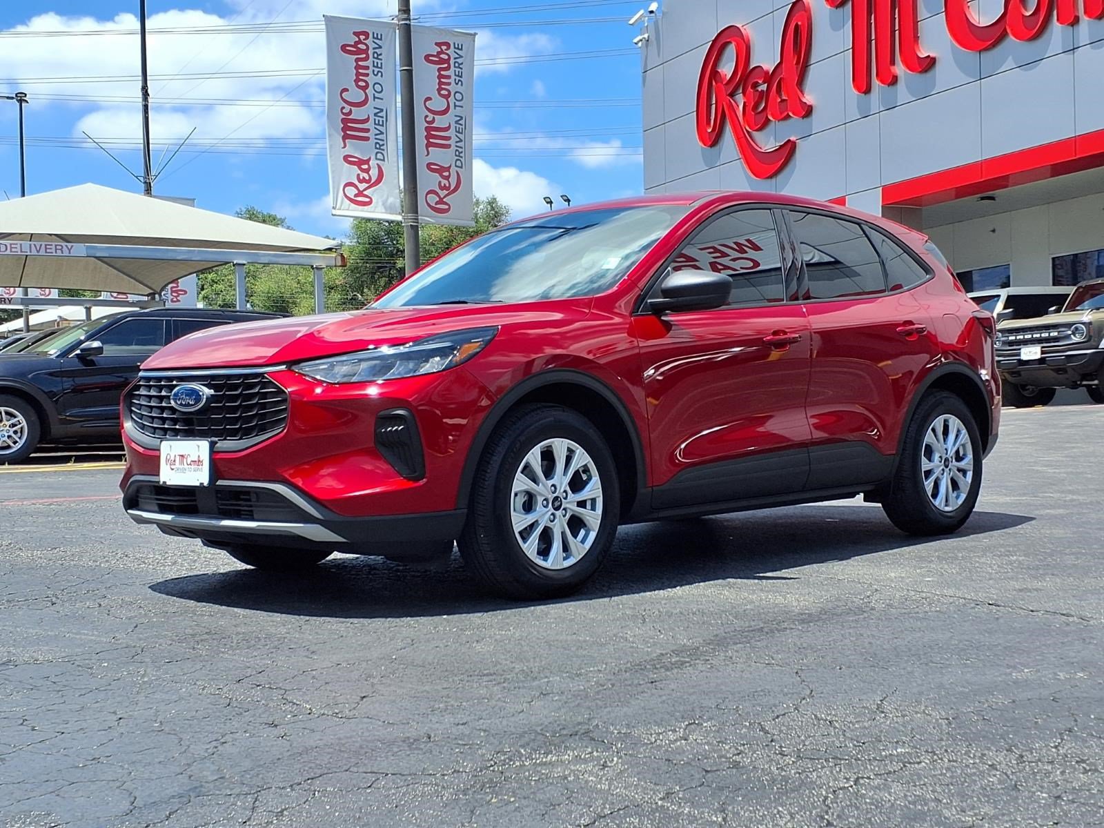 Certified 2025 Ford Escape Active FWD video 1