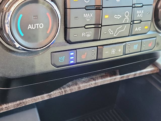 Certified 2017 Ford F250 Lariat w/ Lariat Value Package AWD/4WD image 11