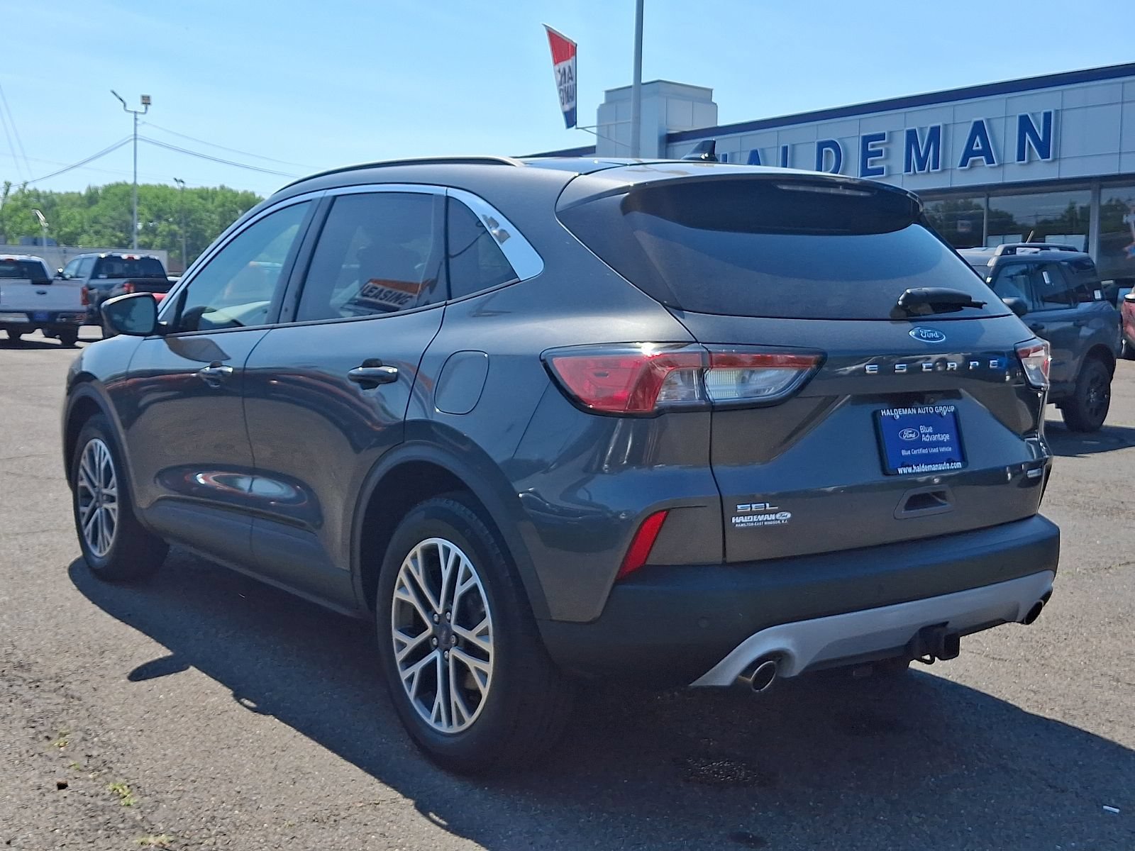Certified 2020 Ford Escape SEL AWD/4WD image 5