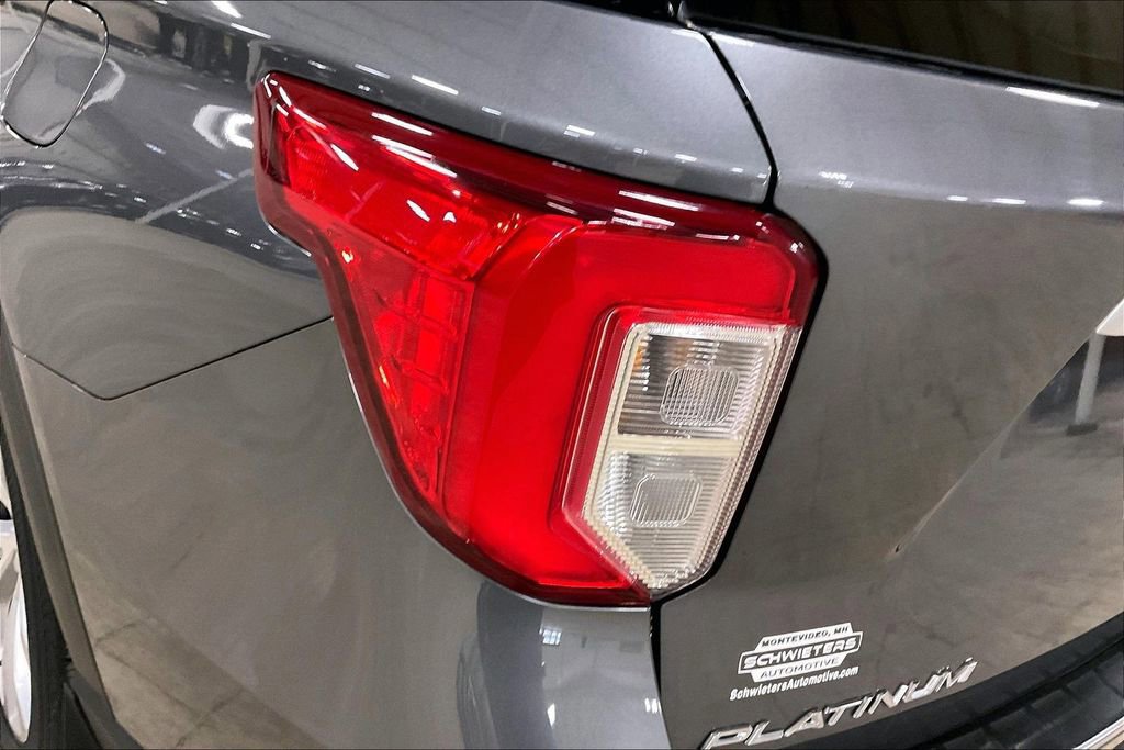 Certified 2021 Ford Explorer Platinum w/ Equipment Group 601A image 29