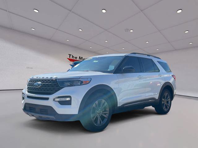 Certified 2024 Ford Explorer XLT w/ Equipment Group 202A