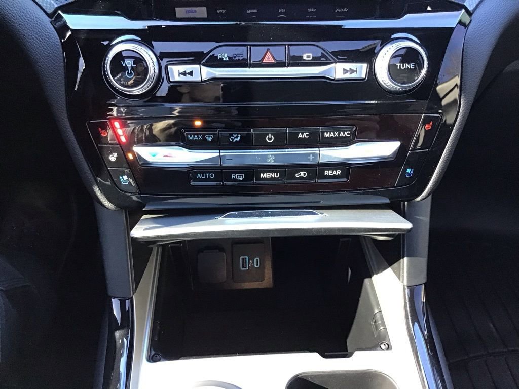 Certified 2022 Ford Explorer ST w/ Equipment Group 401A image 15