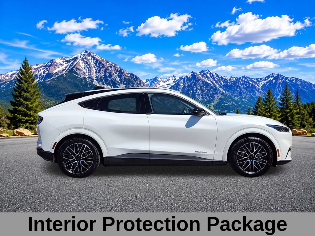 Certified 2025 Ford Mustang Mach-E Premium AWD/4WD image 3