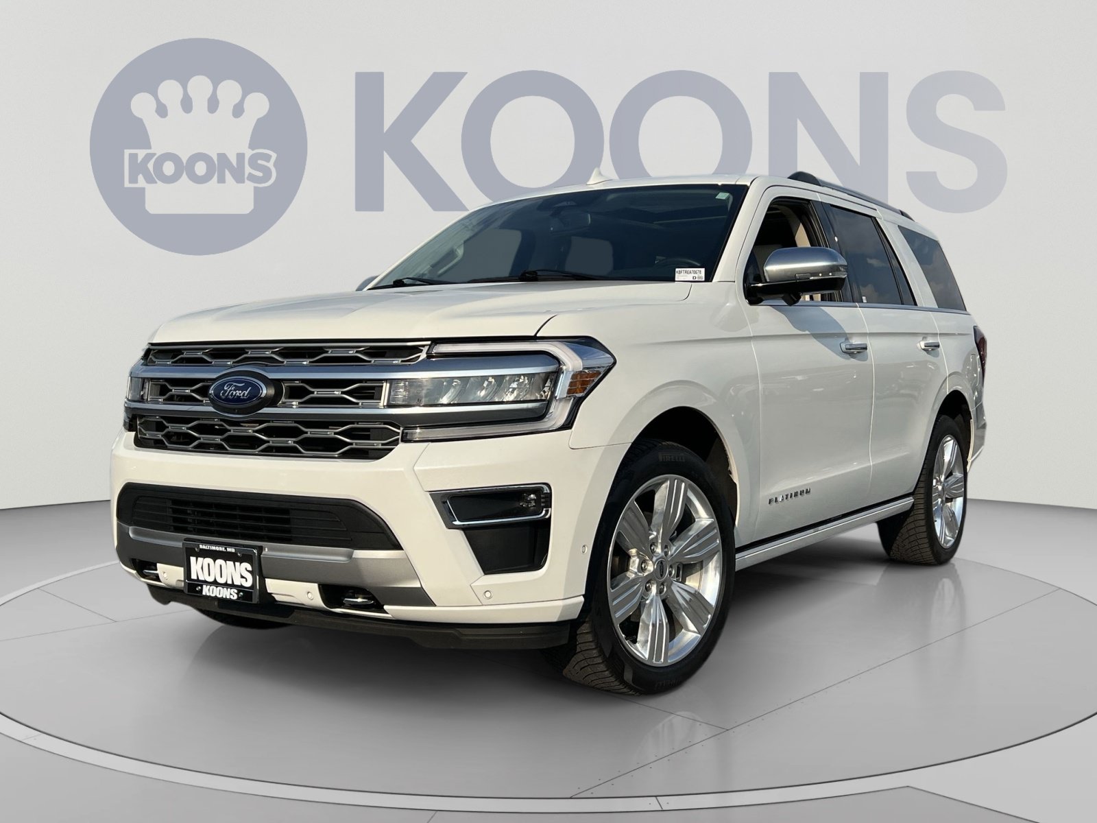 Certified 2024 Ford Expedition Platinum AWD/4WD image 1