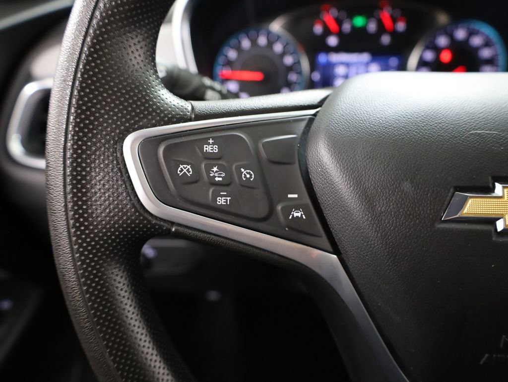 Used 2022 Chevrolet Equinox LS w/ LS Convenience Package image 12