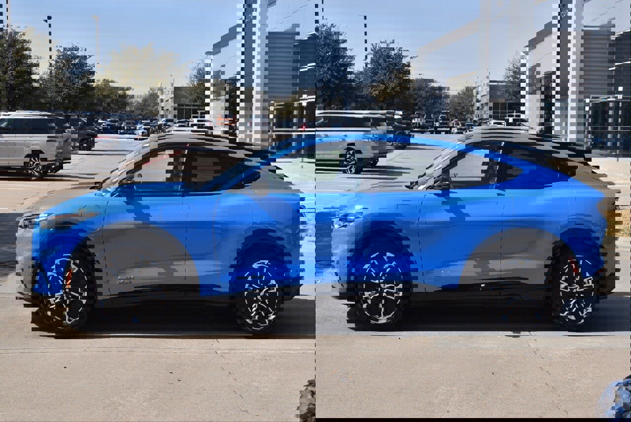 Certified 2023 Ford Mustang Mach-E Premium image 12