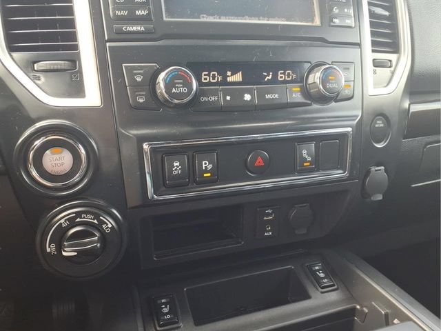 Used 2018 Nissan Titan SV w/ SV Convenience Package AWD/4WD image 23