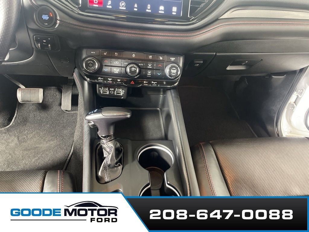 Used 2024 Dodge Durango GT image 18
