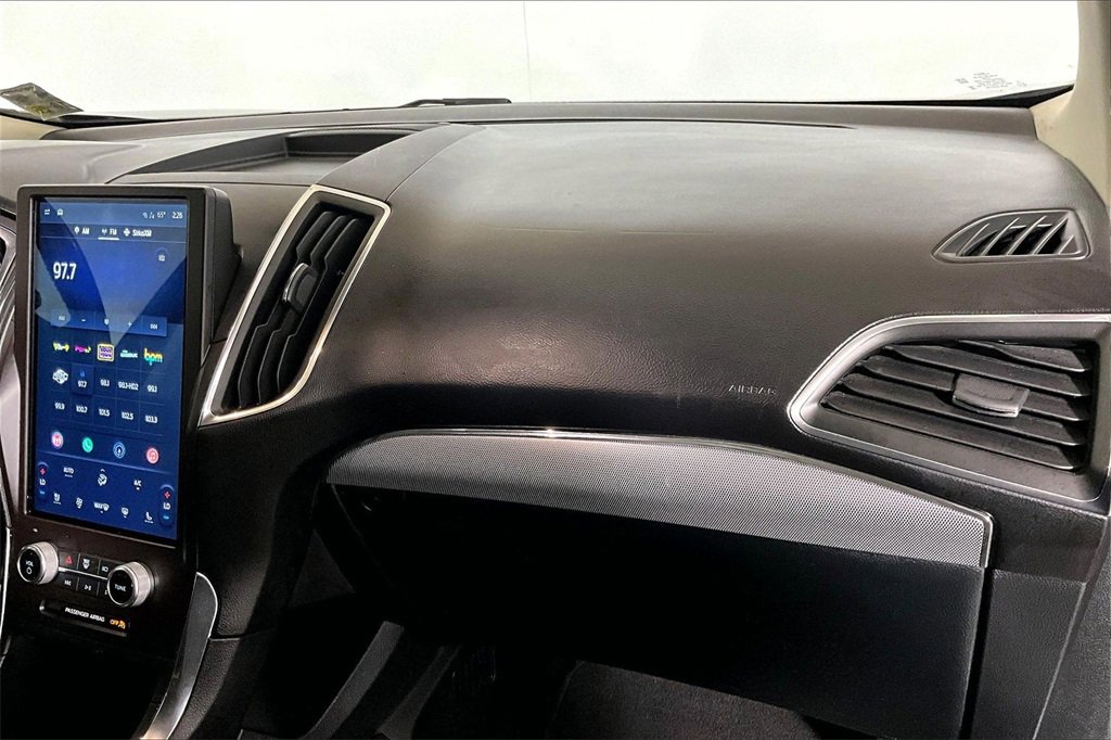 Certified 2021 Ford Edge Titanium image 12