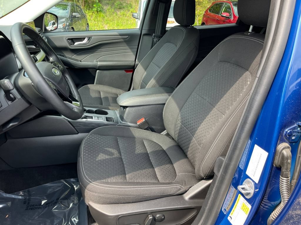 Certified 2023 Ford Escape Active w/ Tech Pack #2 AWD/4WD image 9
