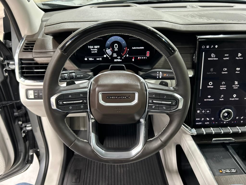Used 2024 GMC Acadia Denali w/ Super Cruise Package AWD/4WD image 17