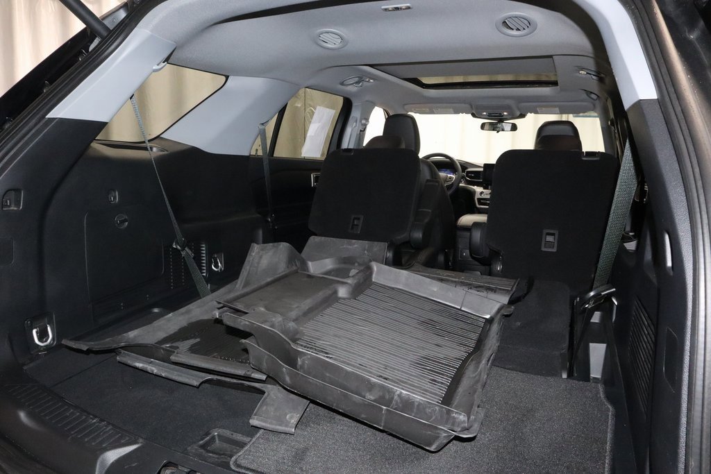 Certified 2023 Ford Explorer XLT w/ Equipment Group 202A image 16