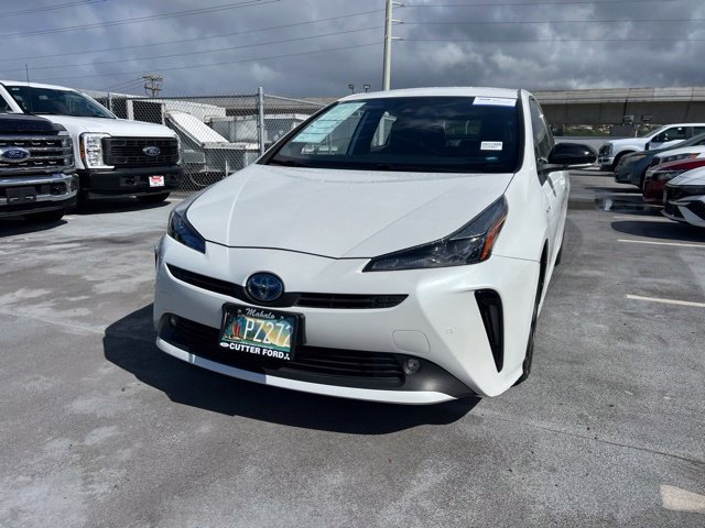 Used 2021 Toyota Prius FWD image 1