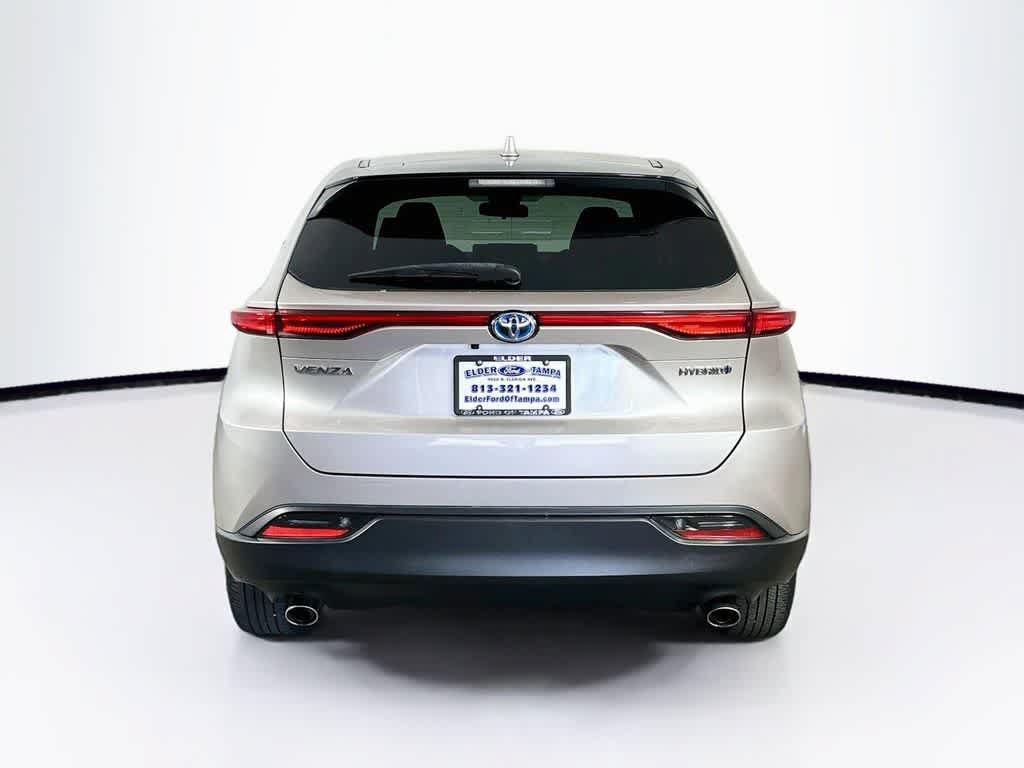 Used 2021 Toyota Venza LE AWD/4WD image 5