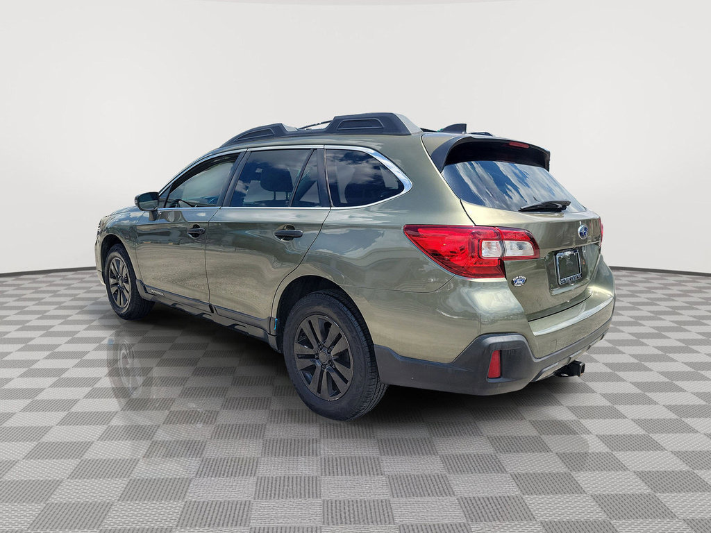 Used 2019 Subaru Outback 2.5i Premium image 3
