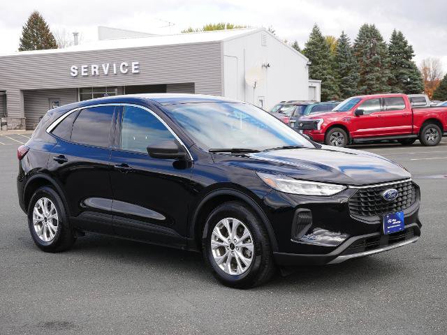 Certified 2023 Ford Escape Active w/ Cold Weather Package FWD image 7