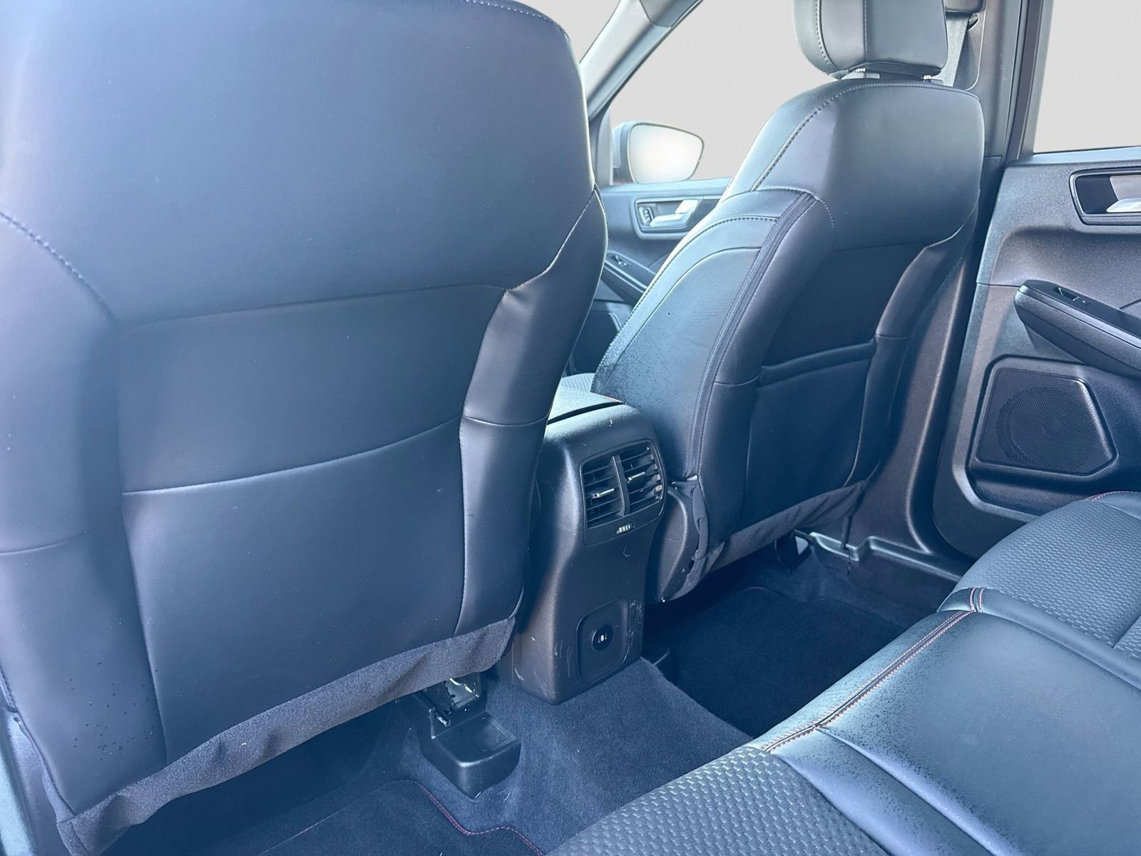 Certified 2023 Ford Escape ST-Line w/ Tech Pack #1 image 18