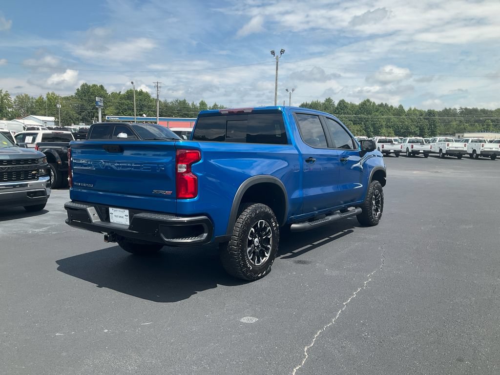 Used 2023 Chevrolet Silverado 1500 ZR2 AWD/4WD image 5