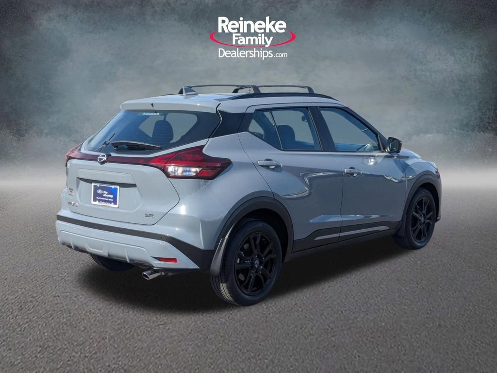 Used 2023 Nissan Kicks SR w/ Interior Electronics Package image 4