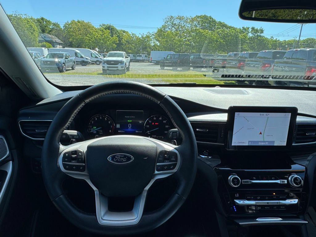 Certified 2021 Ford Explorer Limited w/ Hybrid Equipment Group 310A AWD/4WD image 15