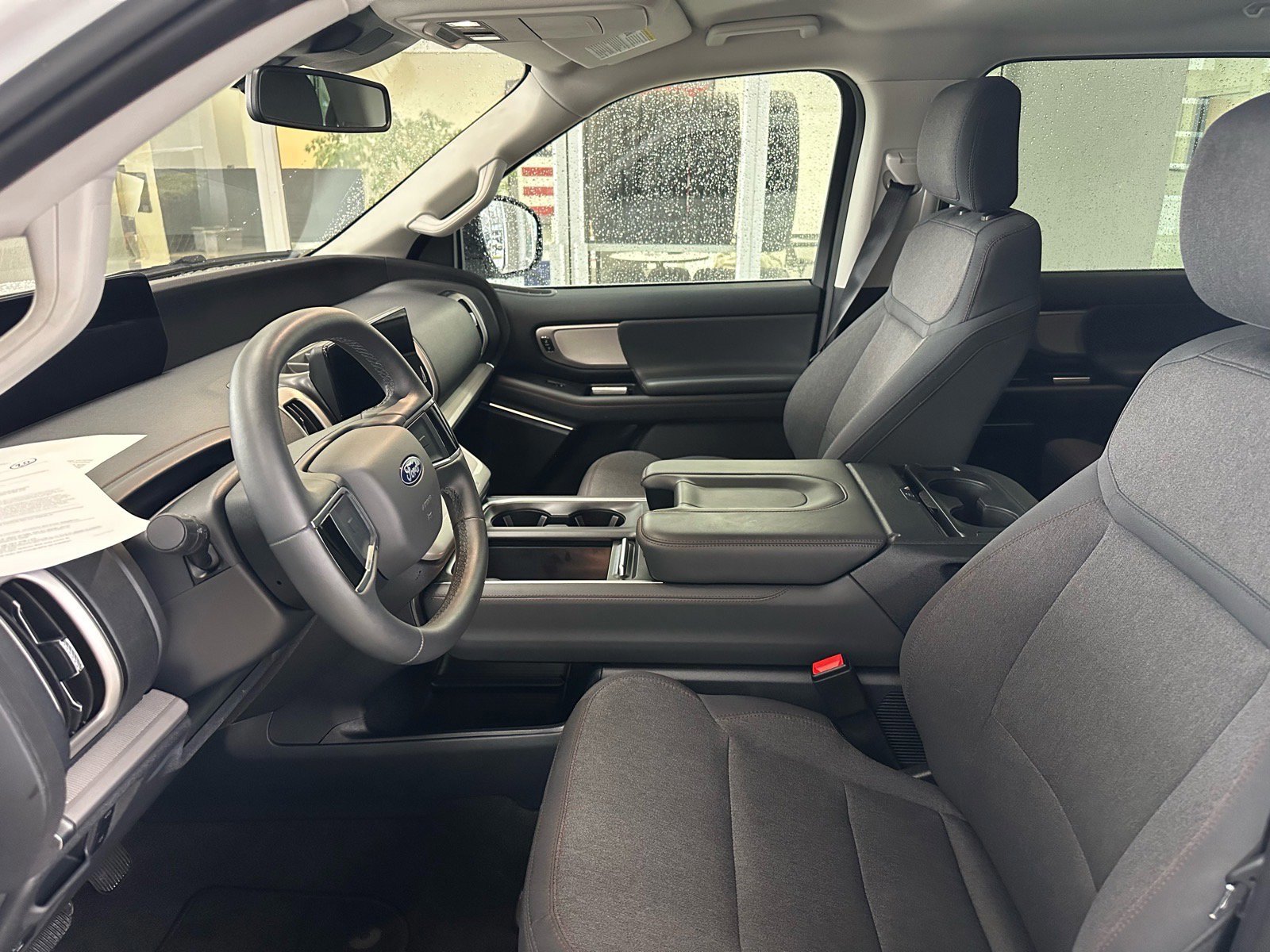 Certified 2025 Ford Expedition Active image 17