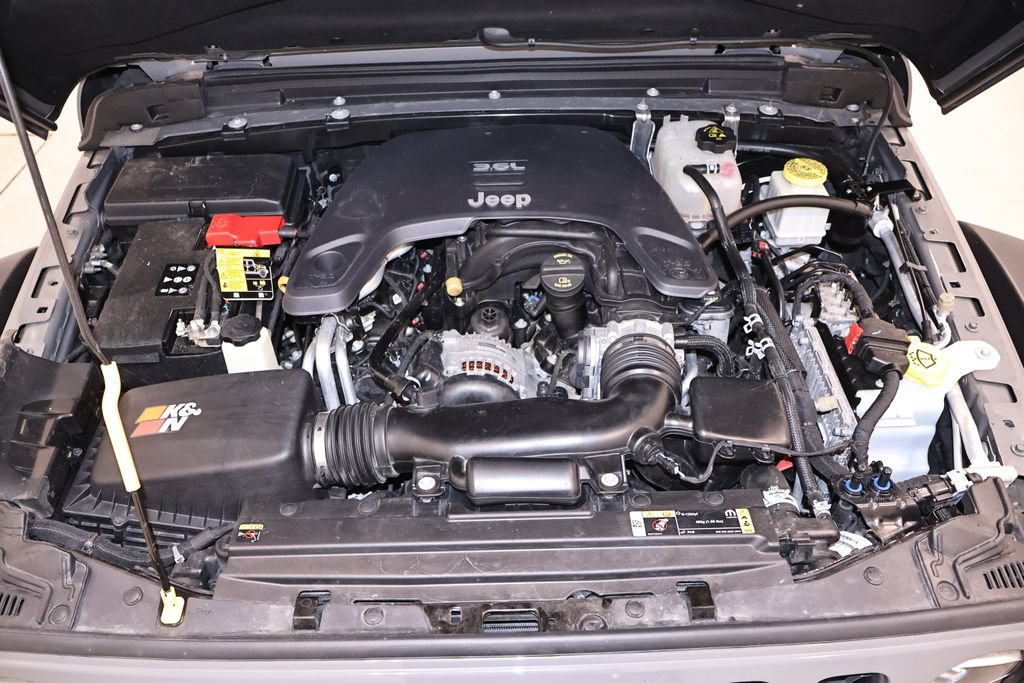Used 2021 Jeep Gladiator Mojave AWD/4WD image 40